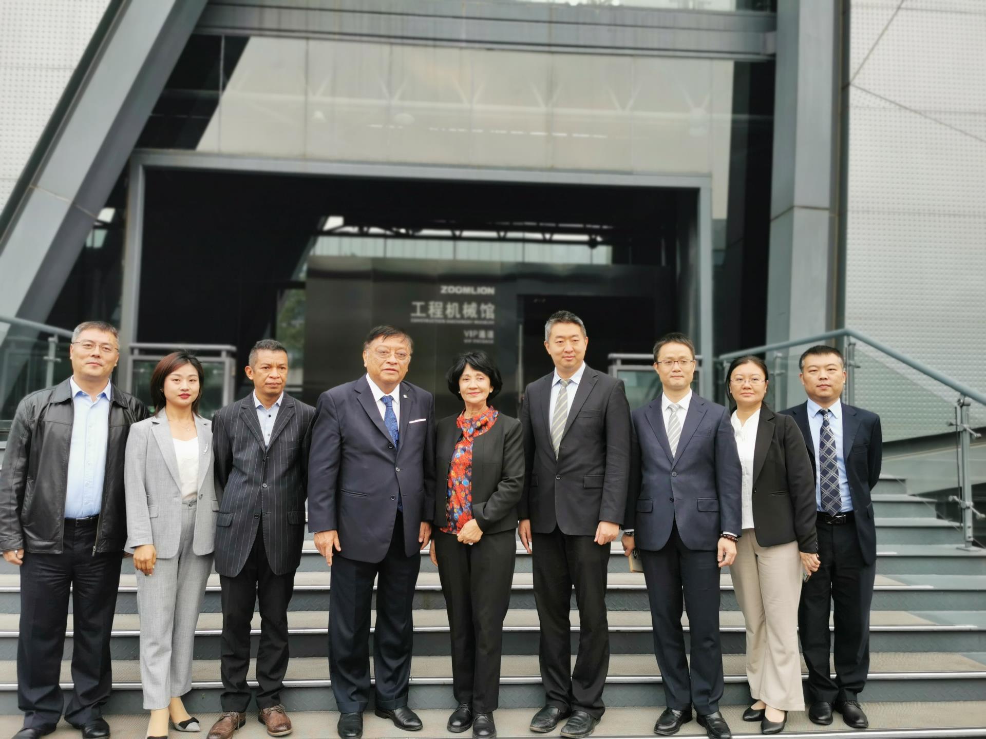 金狮贵宾会·宾至如归-尊贵显赫