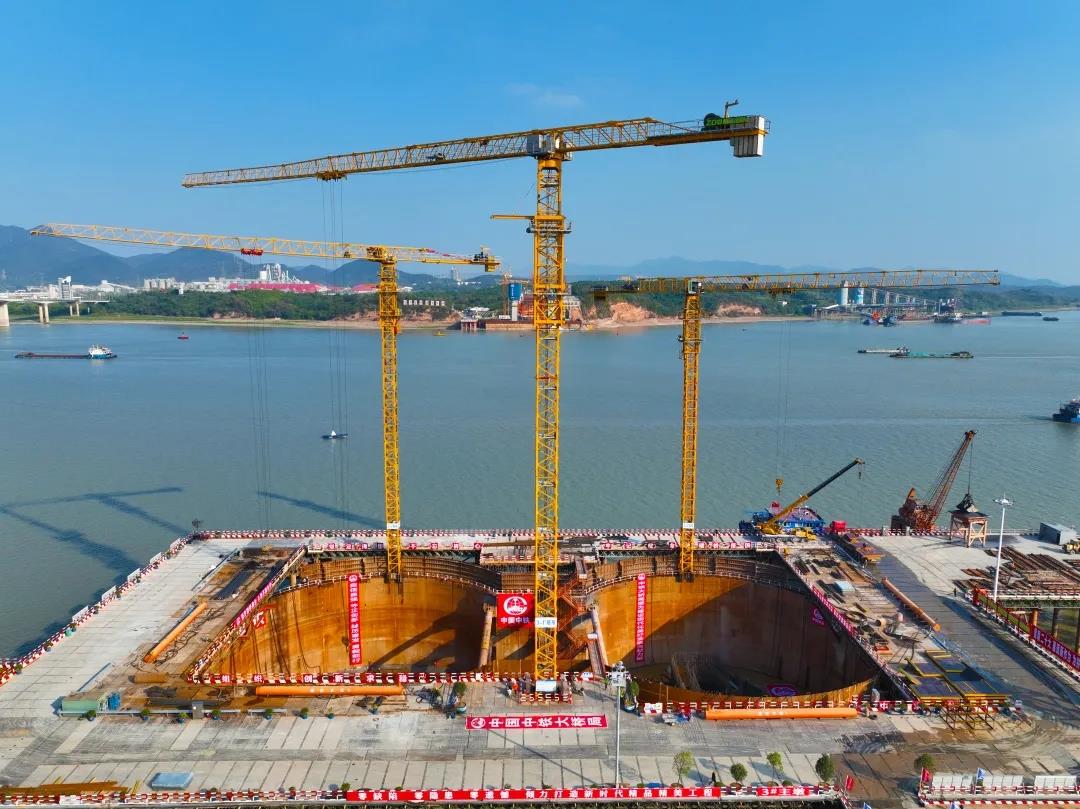 金狮贵宾会·宾至如归-尊贵显赫