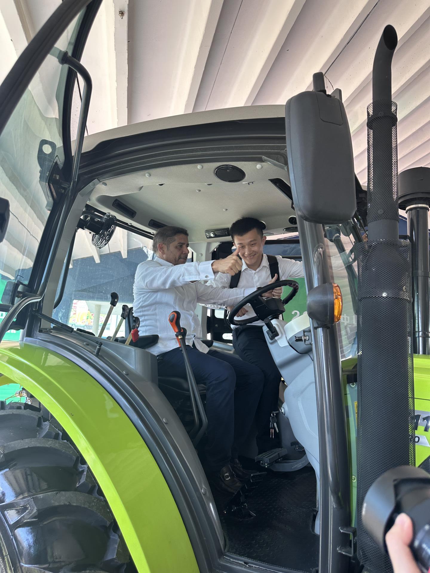 金狮贵宾会·宾至如归-尊贵显赫