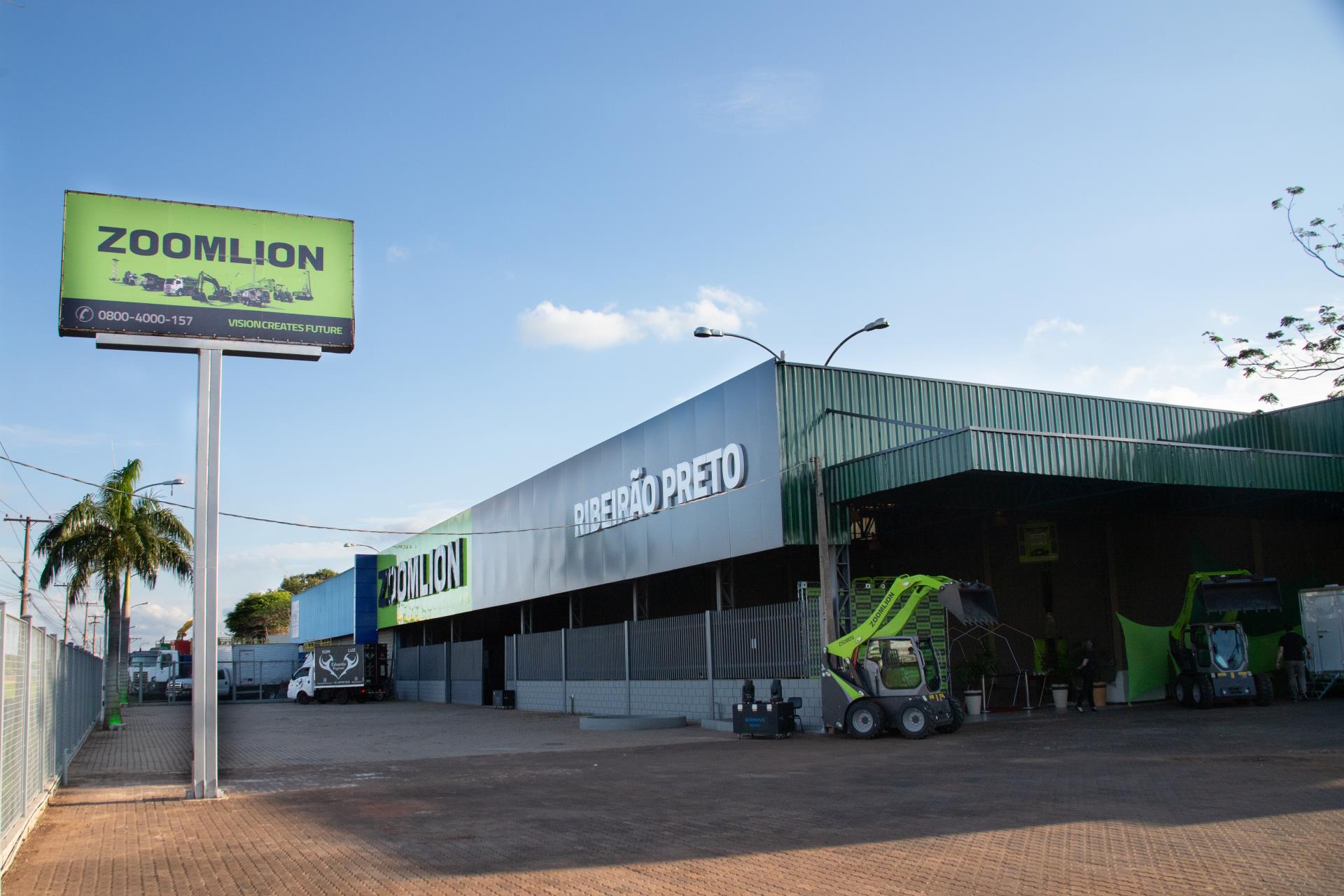 金狮贵宾会·宾至如归-尊贵显赫