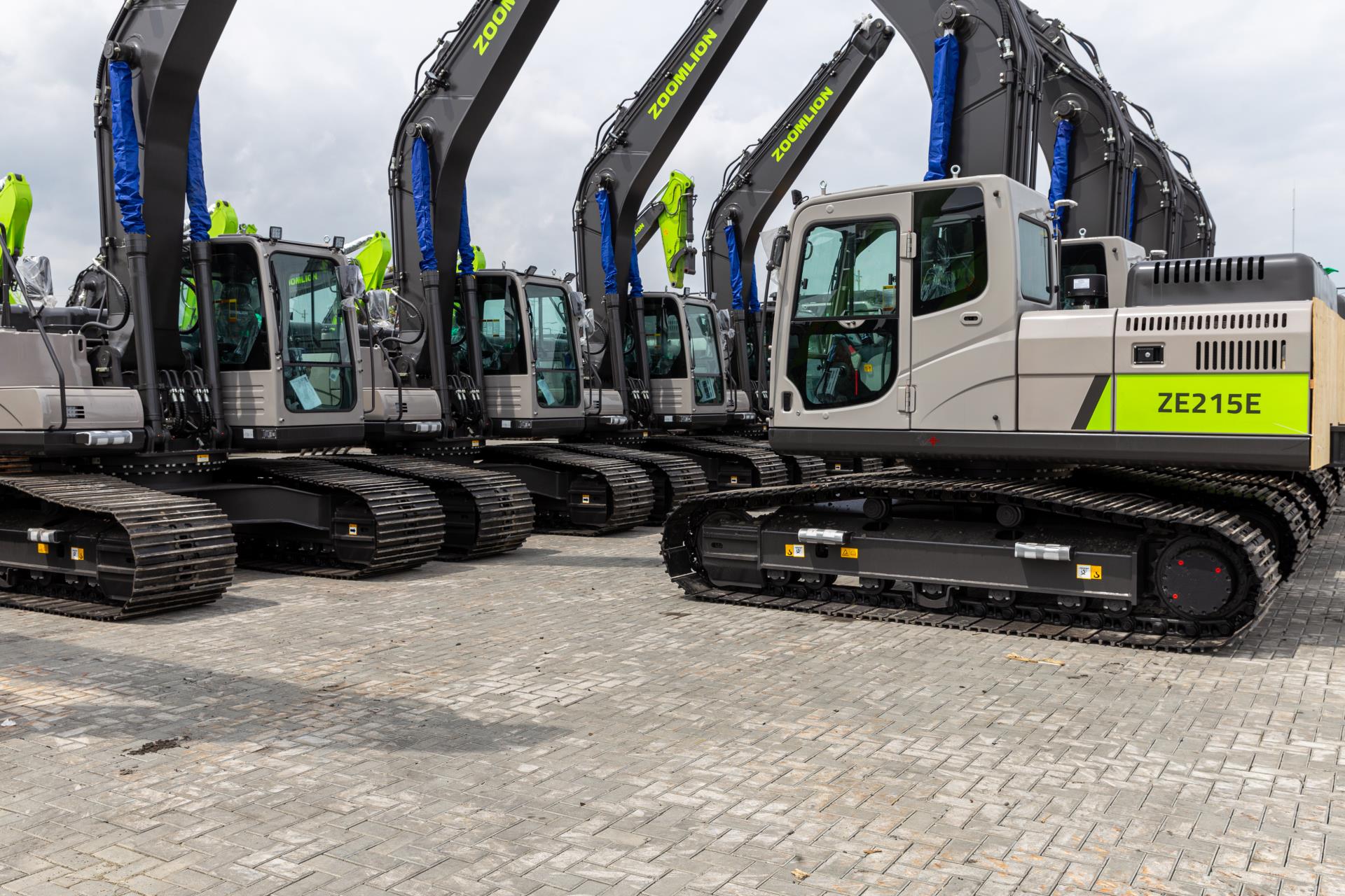 金狮贵宾会·宾至如归-尊贵显赫