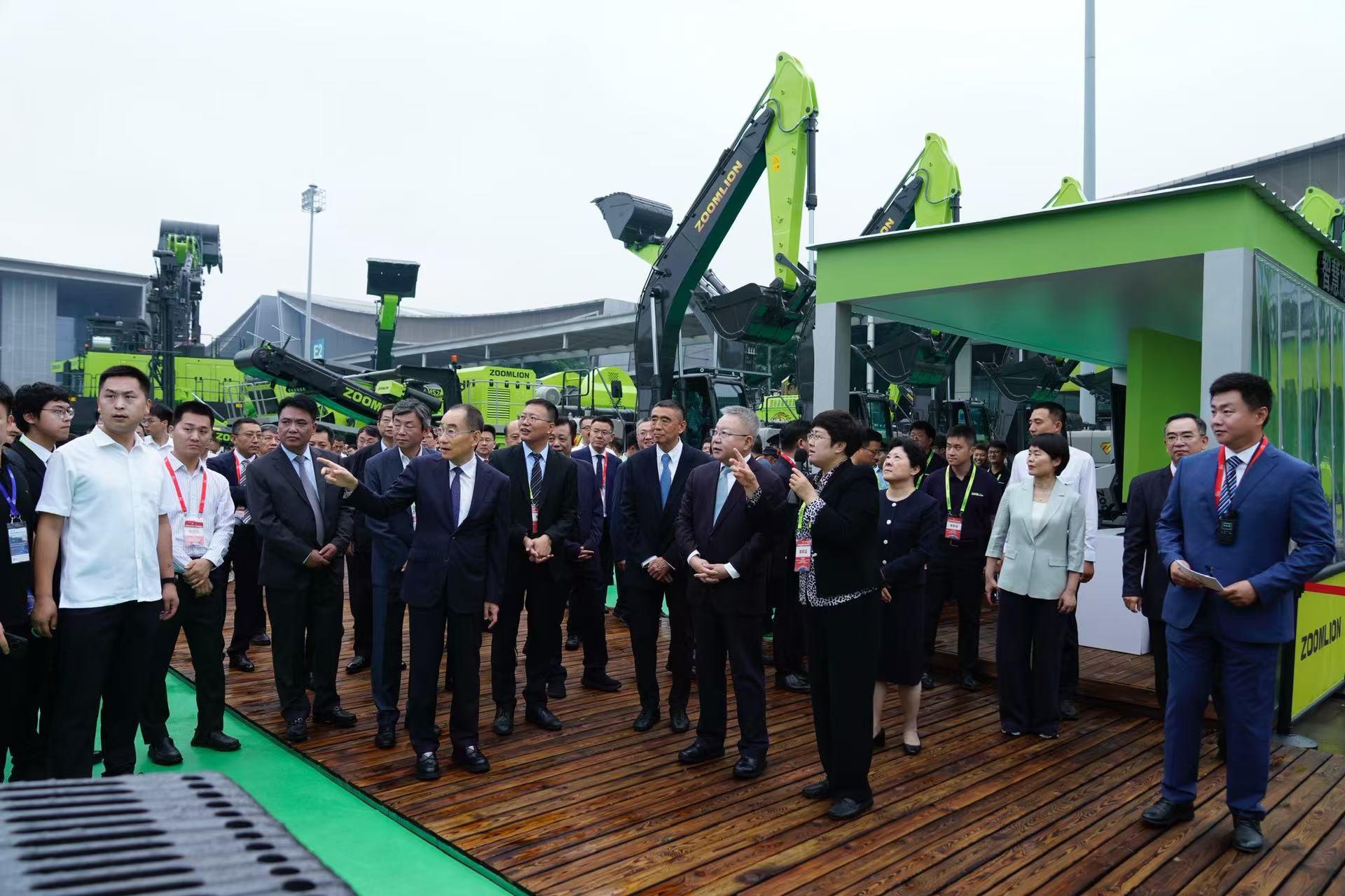 金狮贵宾会·宾至如归-尊贵显赫