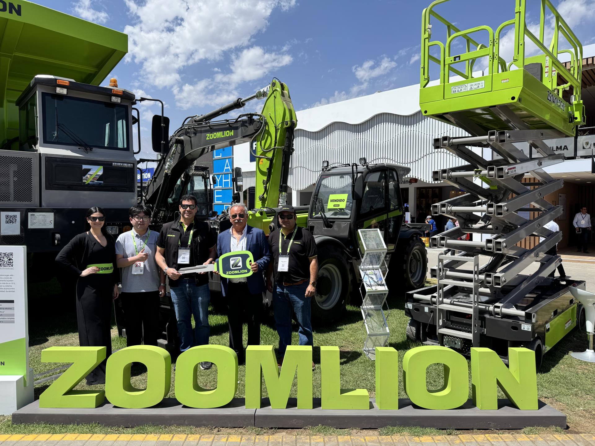 金狮贵宾会·宾至如归-尊贵显赫