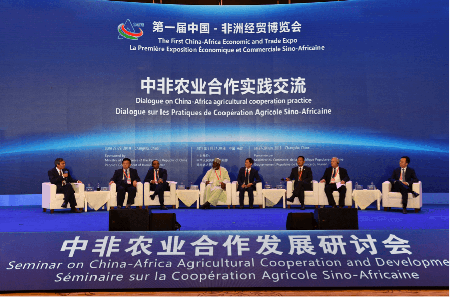 金狮贵宾会·宾至如归-尊贵显赫