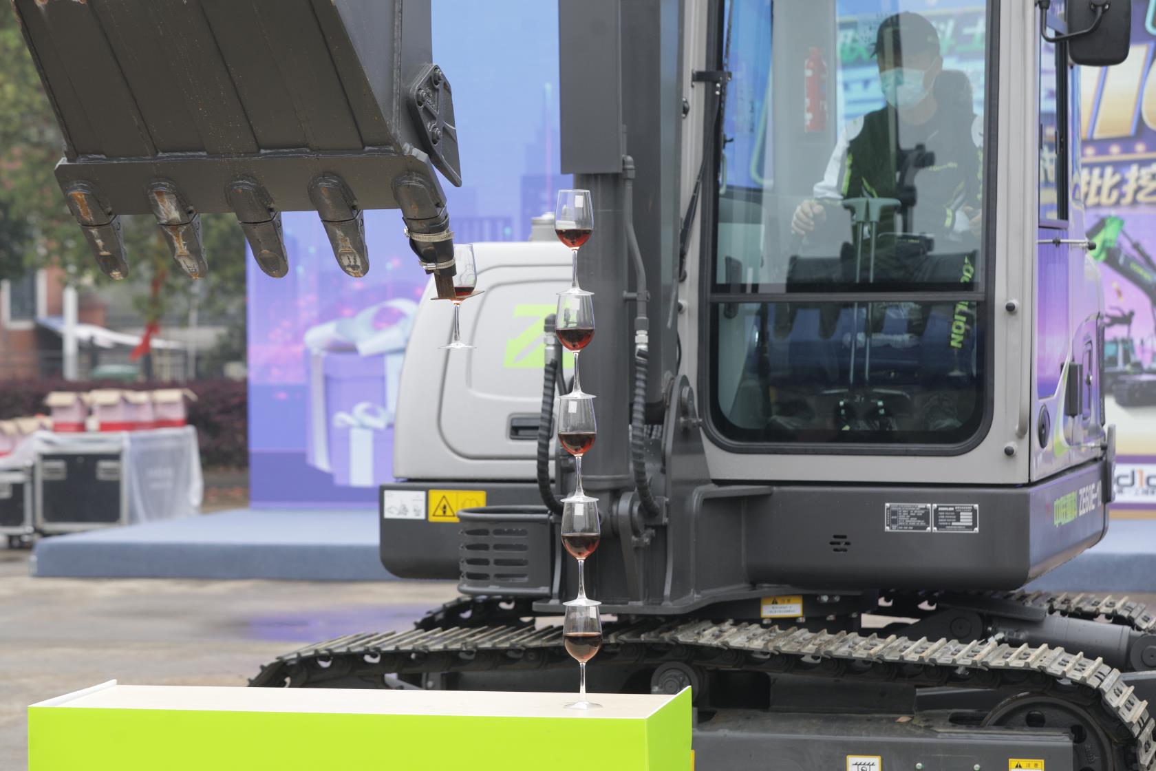 金狮贵宾会·宾至如归-尊贵显赫