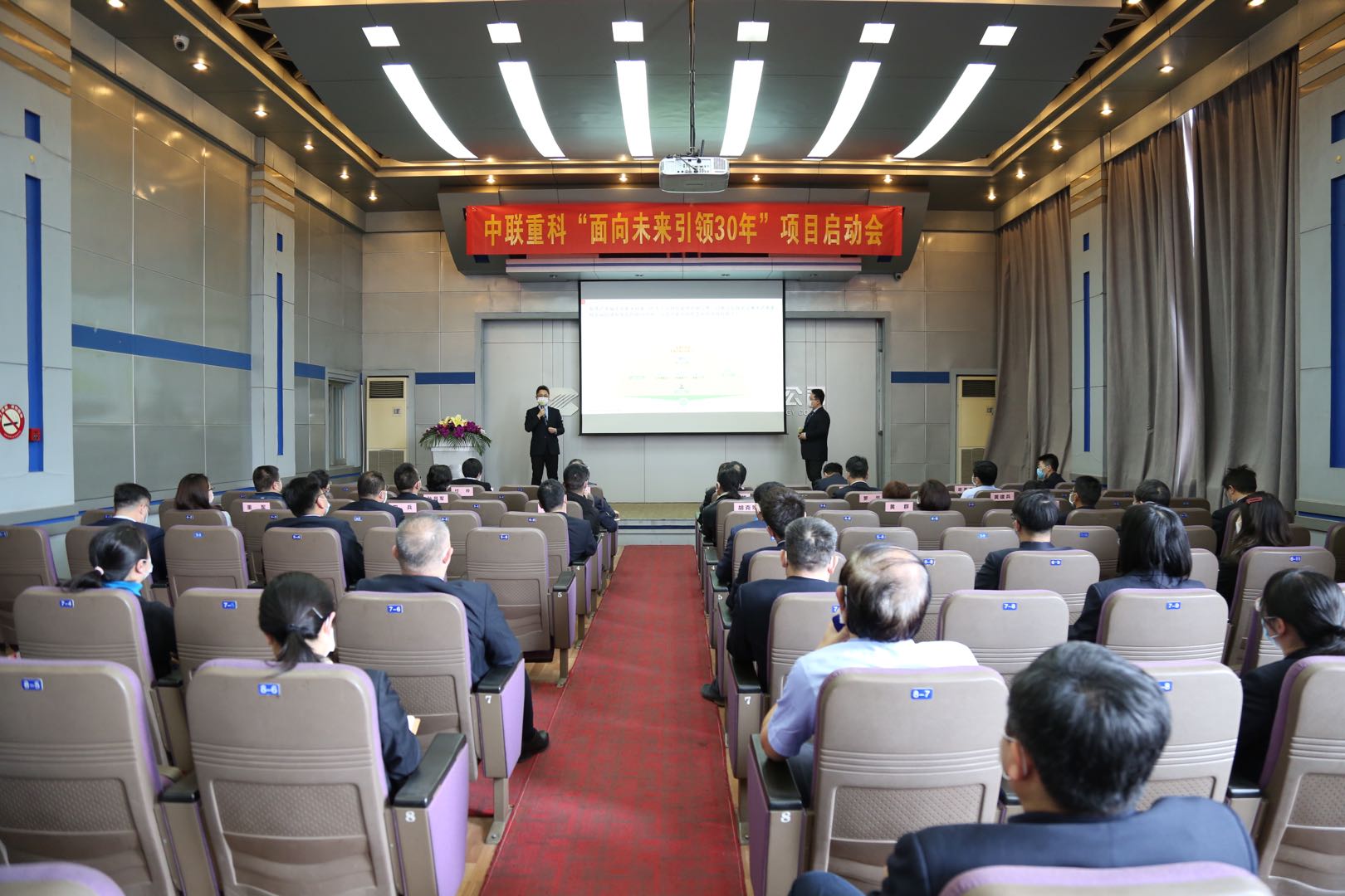 金狮贵宾会·宾至如归-尊贵显赫